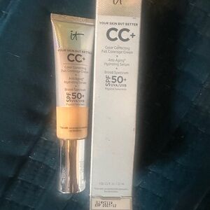 IT Cosmetics CC+ Cream in Light NIB